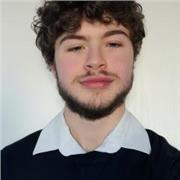 Etudiant niveau B2 en anglais écrit, lu et parlé. Disponible pour une aide aux devoirs pour les autres matières suivantes : français, maths, chimie